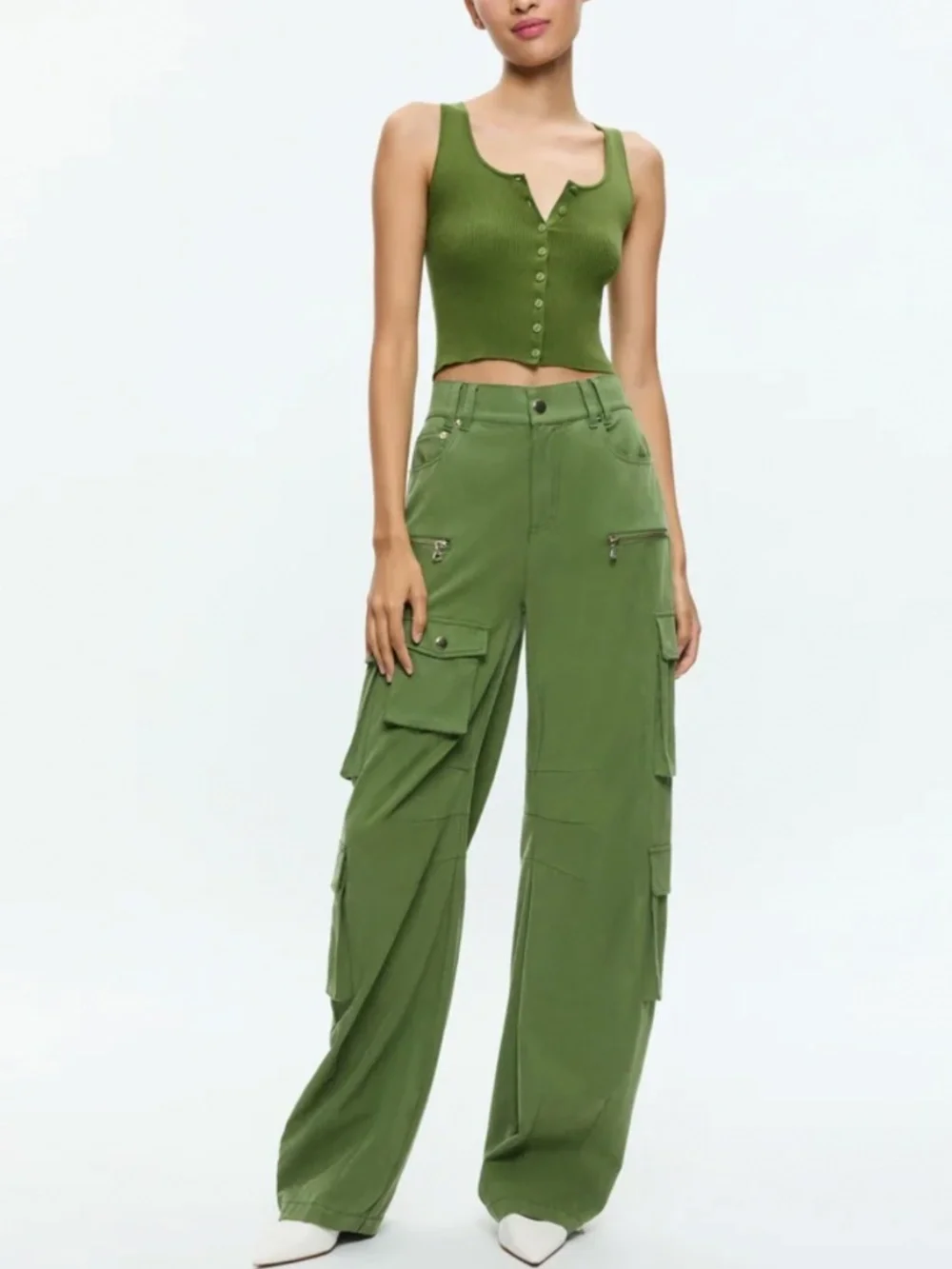 ALICE + OLIVIA AKERS OVERSIZED CARGO PANT - Picture 1 of 4